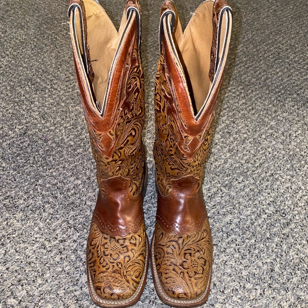 Boulet women’s square boot